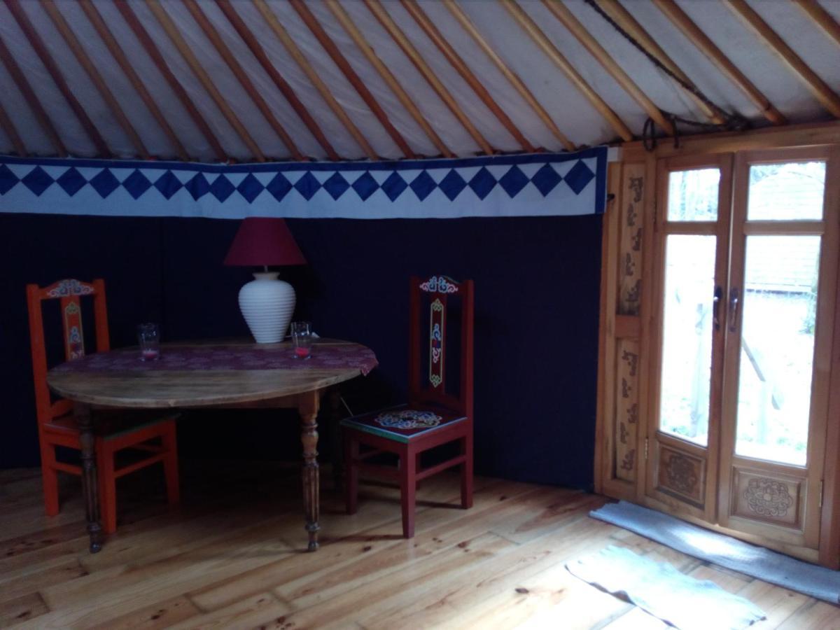 Bed and Breakfast Le Pre Karvain Couddes Экстерьер фото