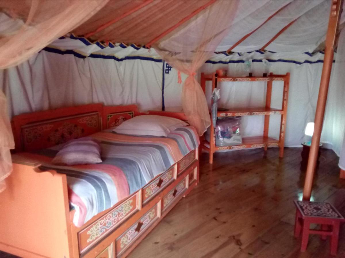 Bed and Breakfast Le Pre Karvain Couddes Экстерьер фото